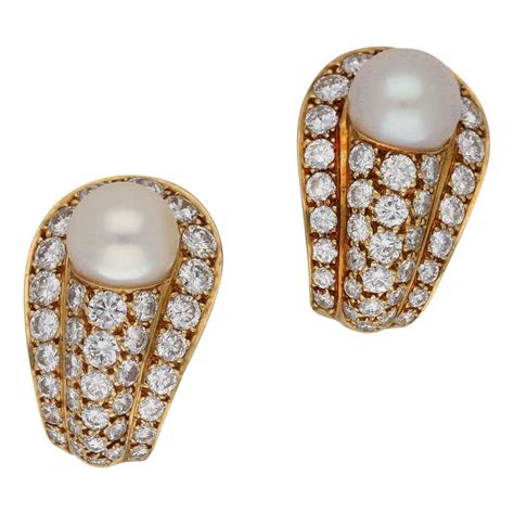 cartier pearl earring